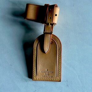 Authentic LV Louis Vuitton luggage tag with poignet! MINT condition